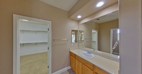 1692 Woodhaven Cir, Roseville, CA 95747 Photo