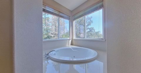 1692 Woodhaven Cir, Roseville, CA 95747 Photo