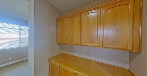 1692 Woodhaven Cir, Roseville, CA 95747 Photo