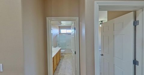 1692 Woodhaven Cir, Roseville, CA 95747 Photo