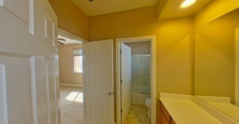 1692 Woodhaven Cir, Roseville, CA 95747 Photo