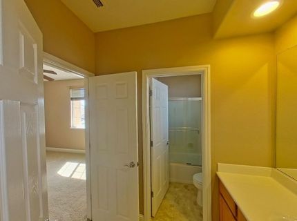 1692 Woodhaven Cir, Roseville, CA 95747 Photo