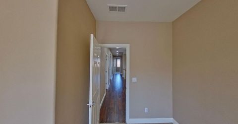 1692 Woodhaven Cir, Roseville, CA 95747 Photo