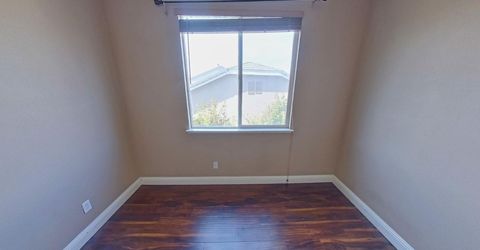 1692 Woodhaven Cir, Roseville, CA 95747 Photo