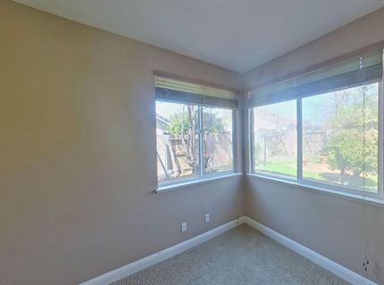 1692 Woodhaven Cir, Roseville, CA 95747 Photo
