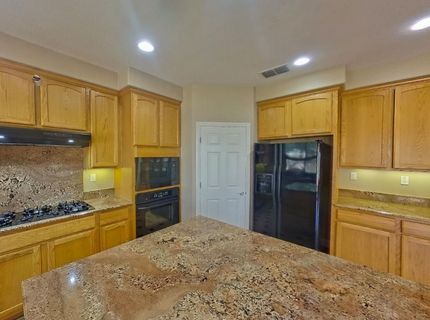 1692 Woodhaven Cir, Roseville, CA 95747 Photo