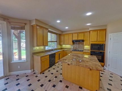 1692 Woodhaven Cir, Roseville, CA 95747 Photo