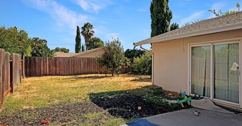 7524 Mctavish Cir, Sacramento, CA 95828 Photo