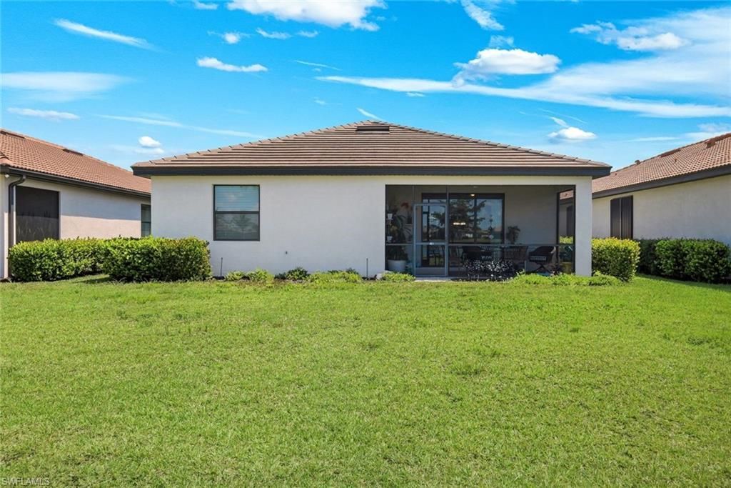 18271 Ridgeline Dr, Estero, FL 33928 Photo