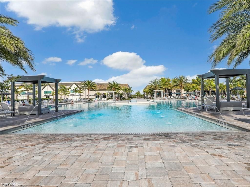 18271 Ridgeline Dr, Estero, FL 33928 Photo