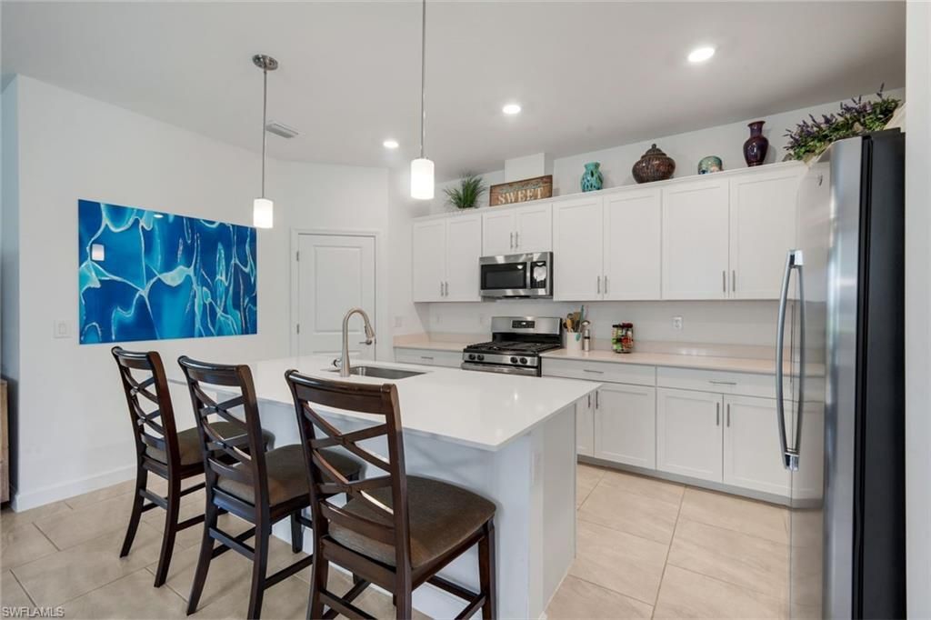 18271 Ridgeline Dr, Estero, FL 33928 Photo