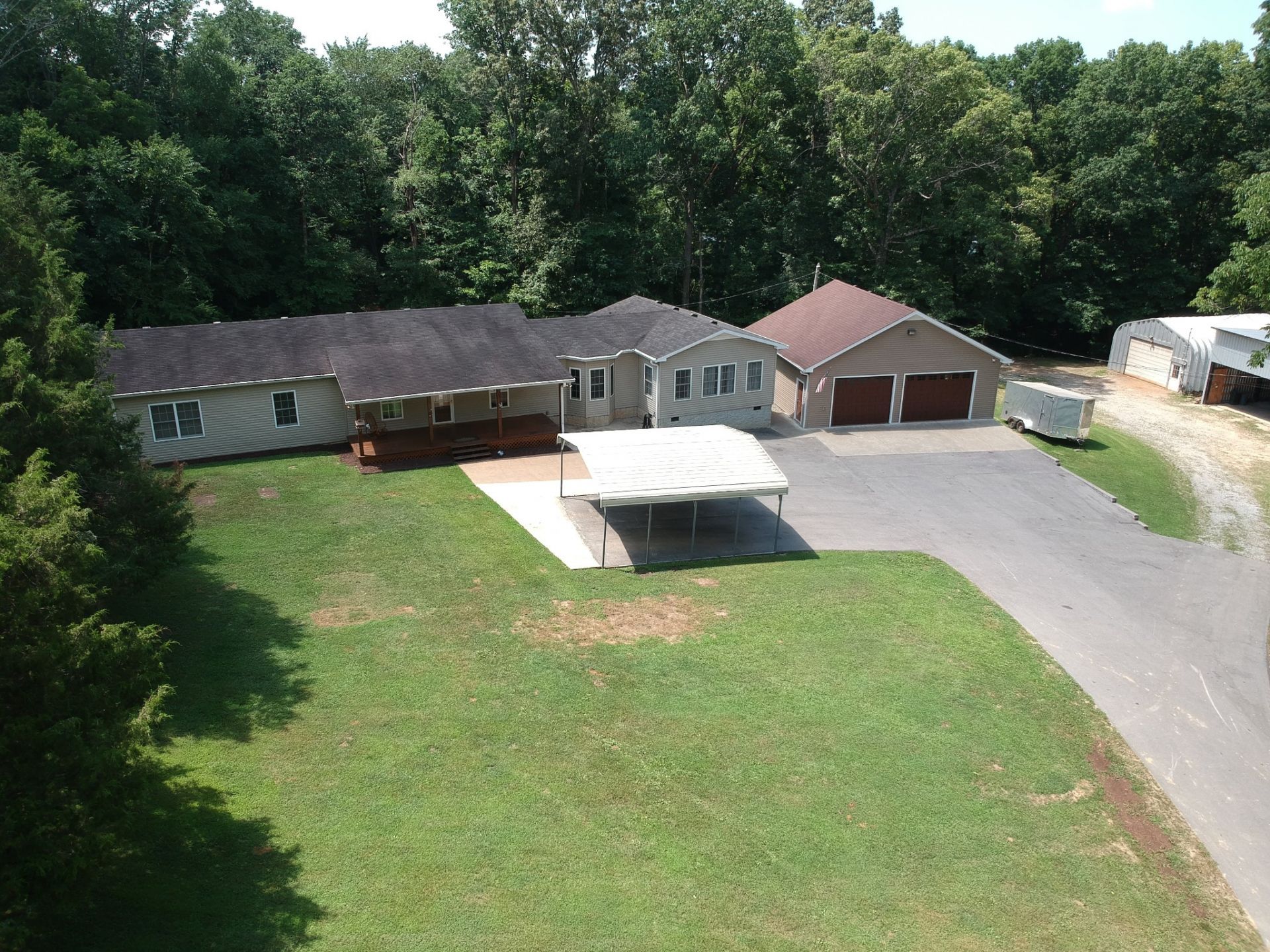 3044 Henderson Rd, Springfield, TN 37172 Main Photo