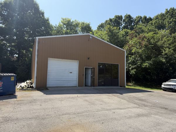 115 Fergus Rd NE, La Vergne, TN 37086
