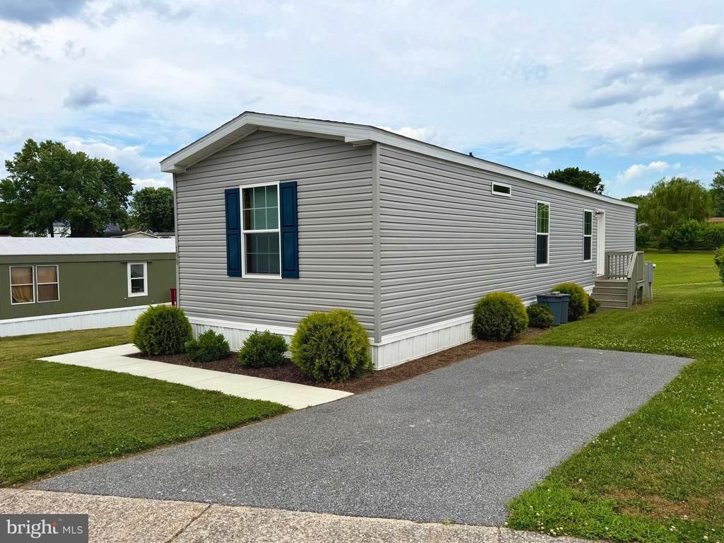 108 BEECHWOOD DRIVE , DILLSBURG, PA 17019