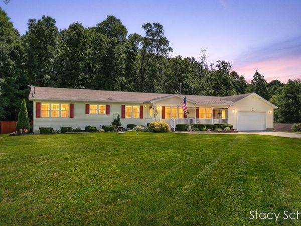4413 S Lacey Lake Road, Bellevue, MI 49021