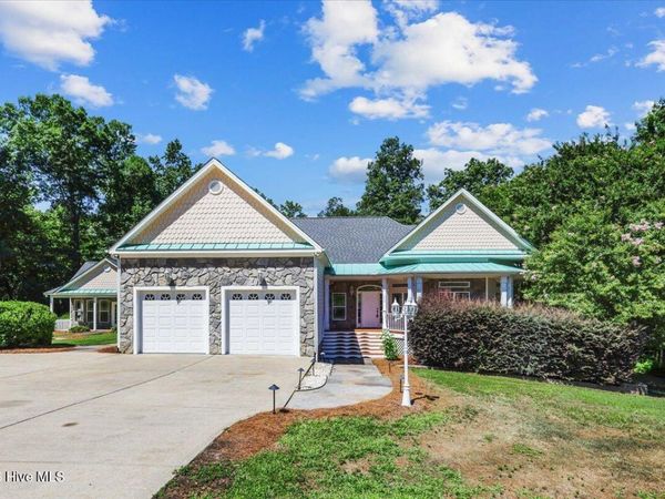 295 Brady Drive , Clayton, NC 27520