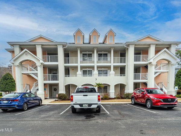330 S Middleton Drive NW, Unit 306, Calabash, NC 28467
