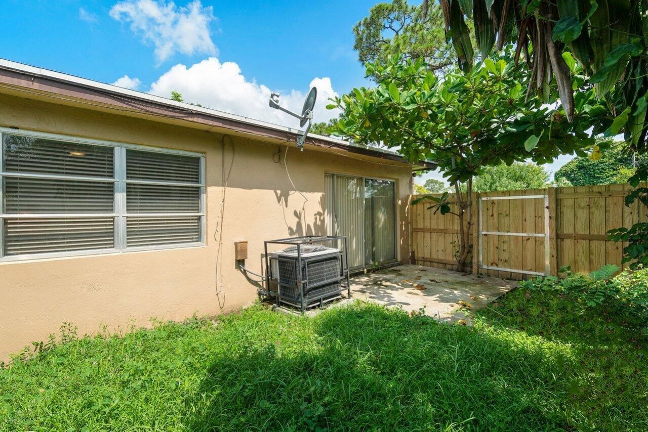 5854 Kumquat Road, Unit A, Royal Palm Estates, FL 33413 Photo