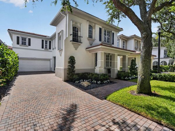 334 October Street, Palm Beach Gardens, FL 33410