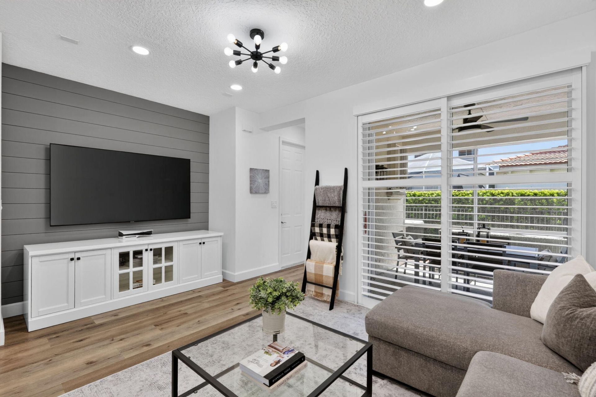 334 October Street, Palm Beach Gardens, FL 33410 Photo
