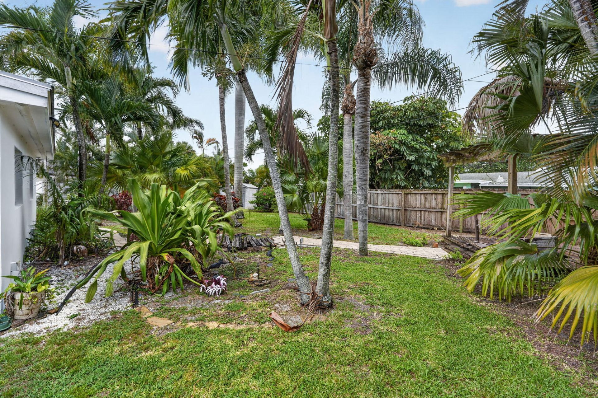 9971 Dogwood Avenue, Palm Beach Gardens, FL 33410 Photo