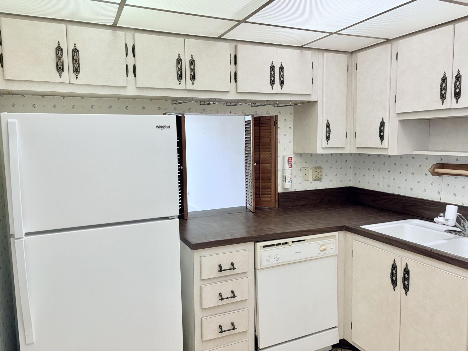 2314 S Cypress Bend Drive, Unit 614, Pompano Beach, FL 33069 Photo