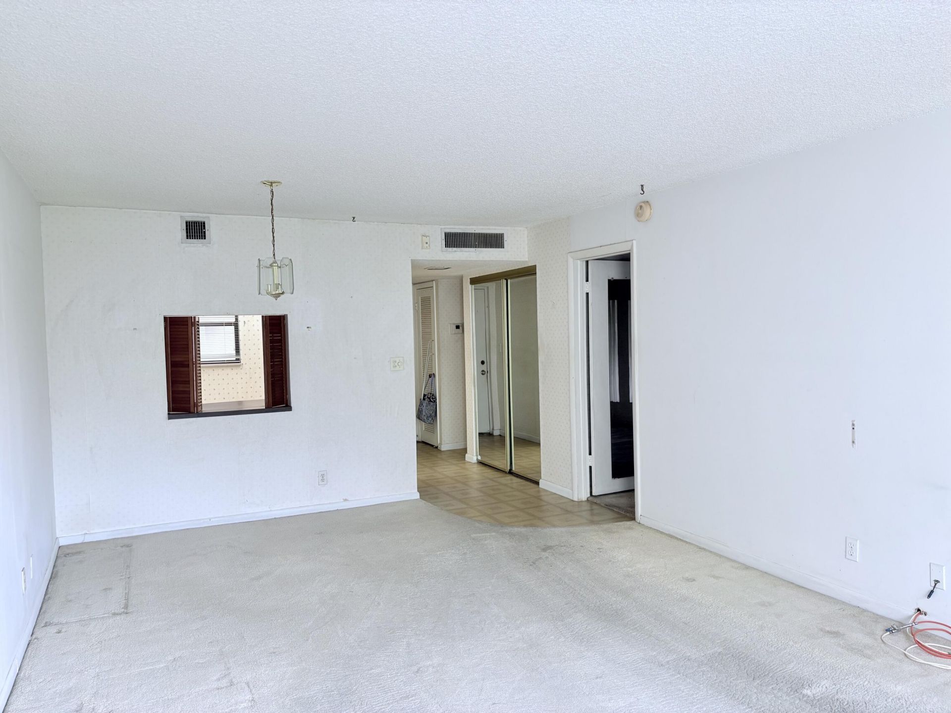 2314 S Cypress Bend Drive, Unit 614, Pompano Beach, FL 33069 Photo