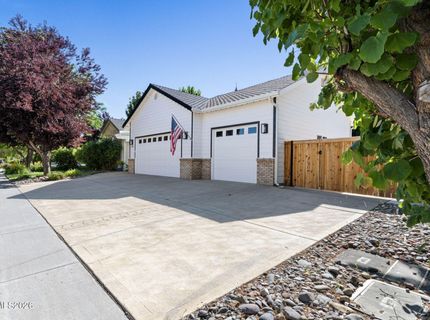 965 Springfield Drive, Gardnerville, NV 89460 Photo