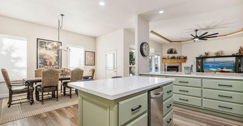 965 Springfield Drive, Gardnerville, NV 89460 Photo