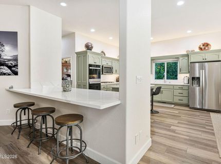 965 Springfield Drive, Gardnerville, NV 89460 Photo