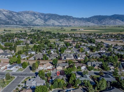 965 Springfield Drive, Gardnerville, NV 89460 Photo