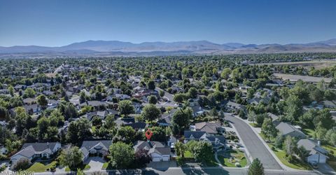 965 Springfield Drive, Gardnerville, NV 89460 Photo