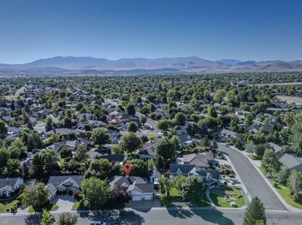 965 Springfield Drive, Gardnerville, NV 89460 Photo