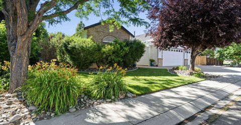 965 Springfield Drive, Gardnerville, NV 89460 Photo