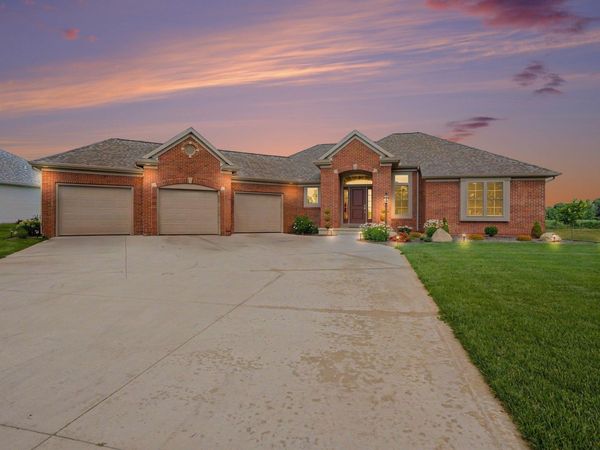 58604 Woodfield View, Elkhart, IN 46517