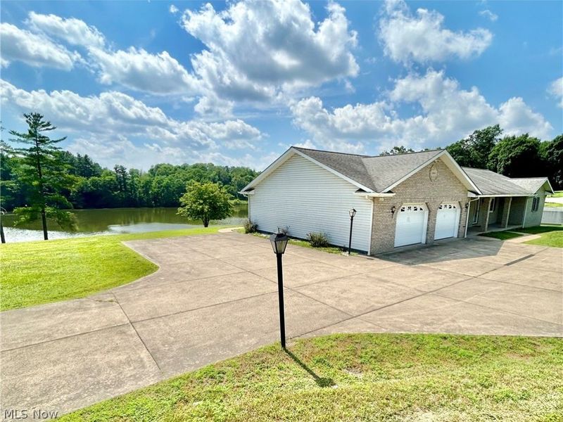 41031 Brown Rd, Bethesda, OH 43719 Photo 4