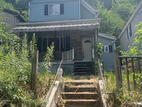 512 Glenn Street, Wilmerding, PA 15148