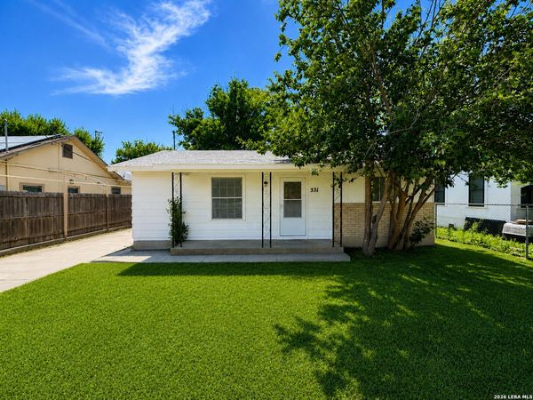 331 Nueces St, Eagle Pass, TX 78852