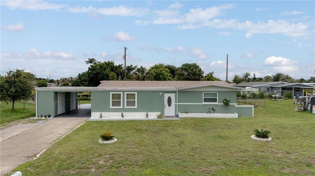 102 Oleander Rd , Lehigh Acres, FL 33936 Photo