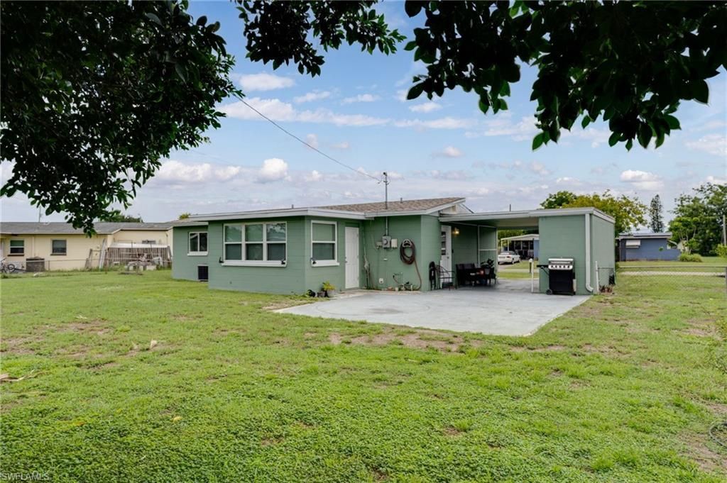 102 Oleander Rd , Lehigh Acres, FL 33936 Photo