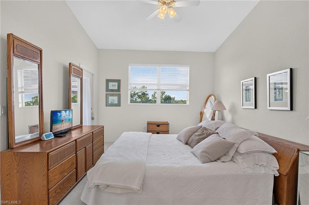 6820 Sterling Greens Pl, Unit 402, Naples, FL 34104 Photo