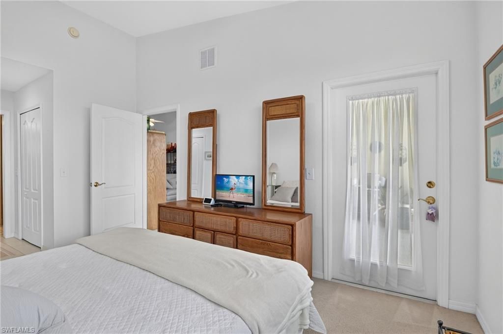 6820 Sterling Greens Pl, Unit 402, Naples, FL 34104 Photo