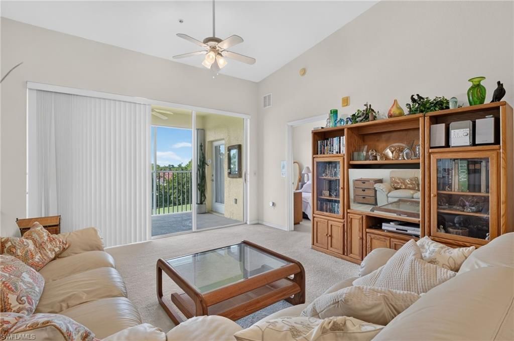 6820 Sterling Greens Pl, Unit 402, Naples, FL 34104 Photo