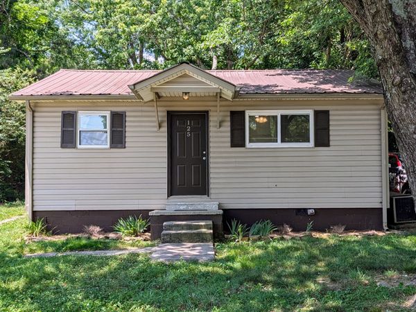 125 Dixie Dr NE, Cleveland, TN 37323