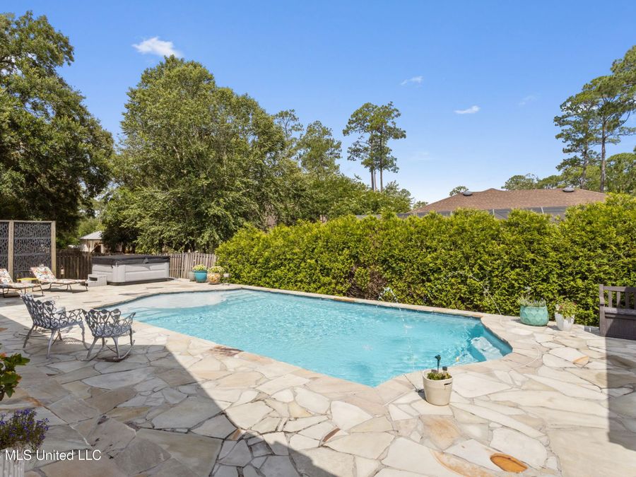 Property Image 43