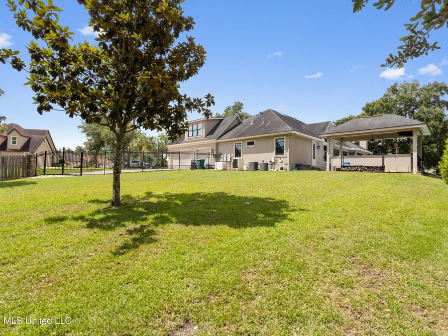 Property Image 61