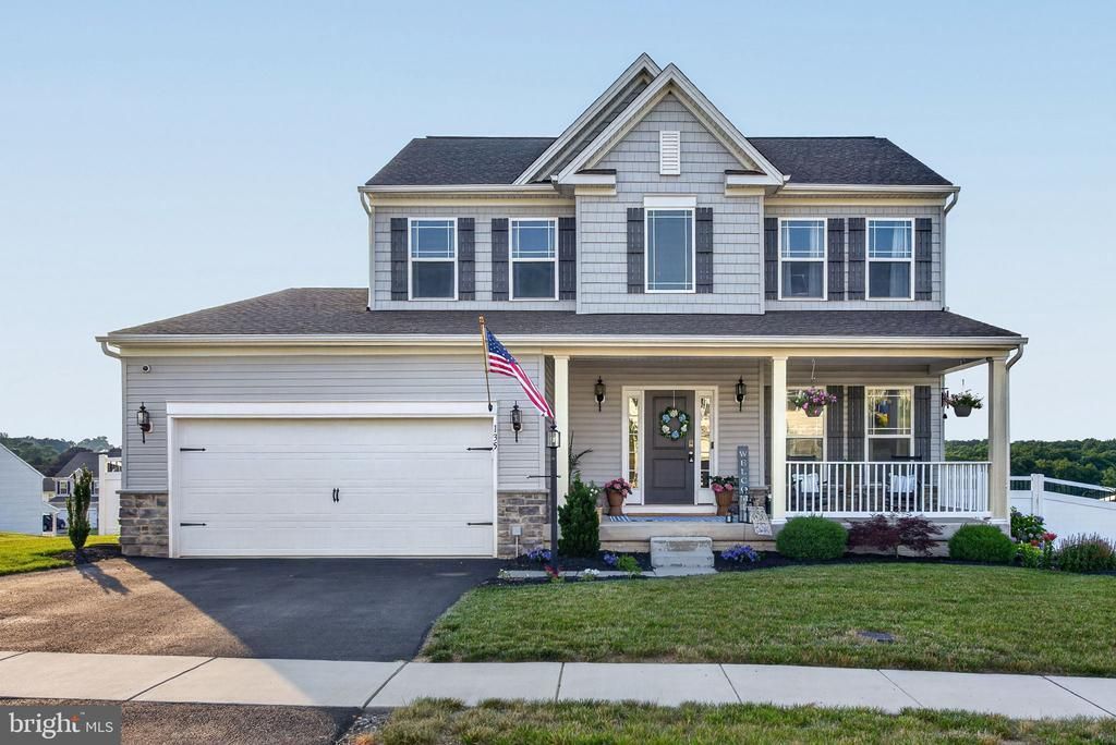 135 CHAMPIONS DRIVE, YORK HAVEN, PA 17370
