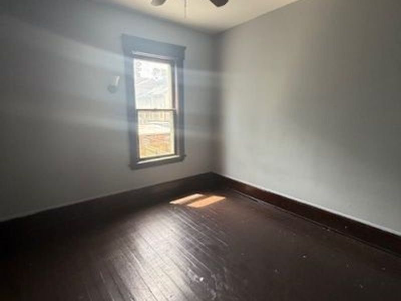 4309 Clinton Avenue, Cleveland, OH 44113 Photo 15