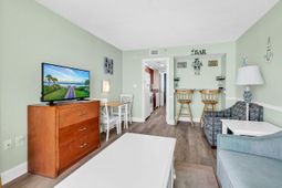 158 Seawatch Dr.  photo 4