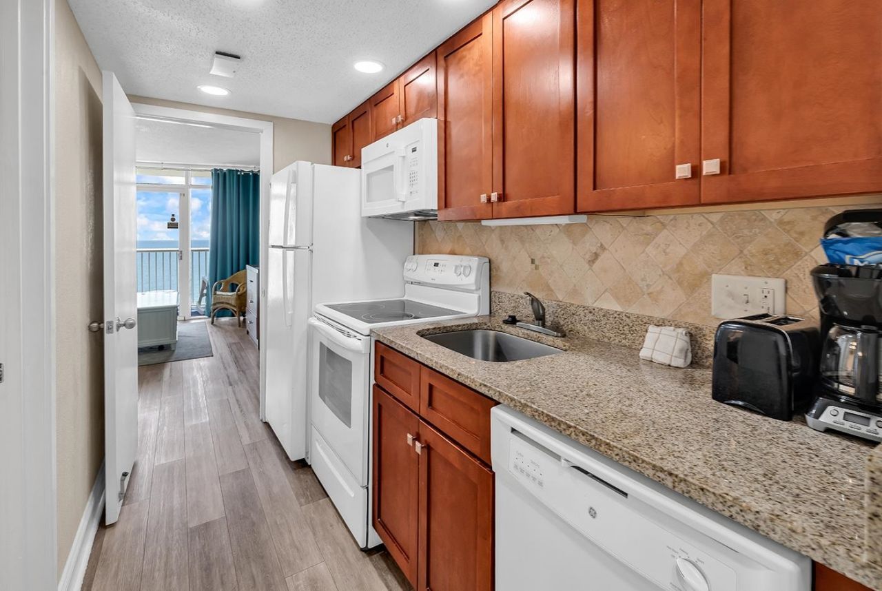 158 Seawatch Dr.  Photo 8